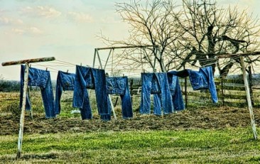 Cómo limpiar y lavar tus pantalones vaqueros